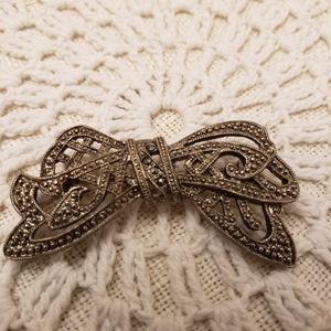 Bow Pin Brooch